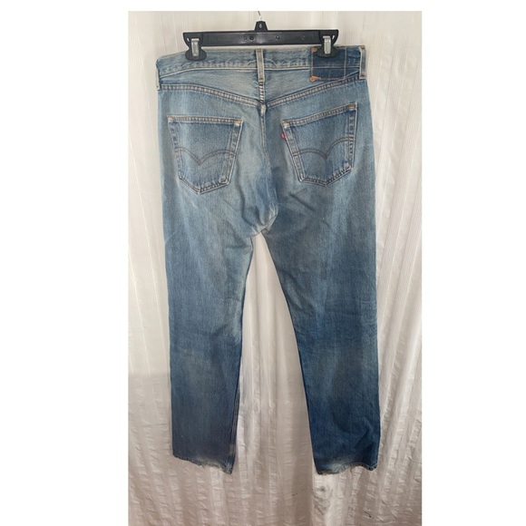 Revolve Re/Done Vintage Levi’s Jeans, Size 36 - Picture 4 of 4